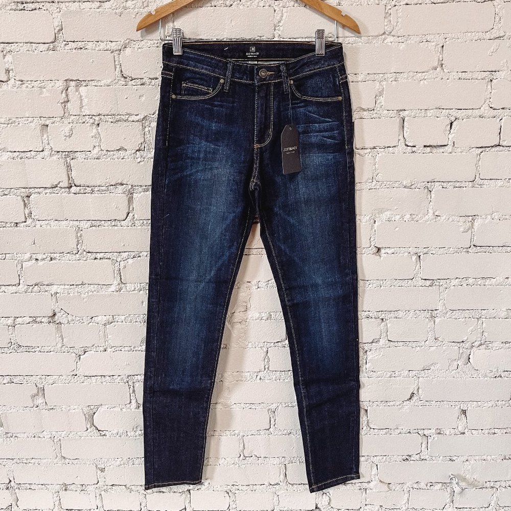 BRAND NEW Perfect High Waisted Jean with STRETCH